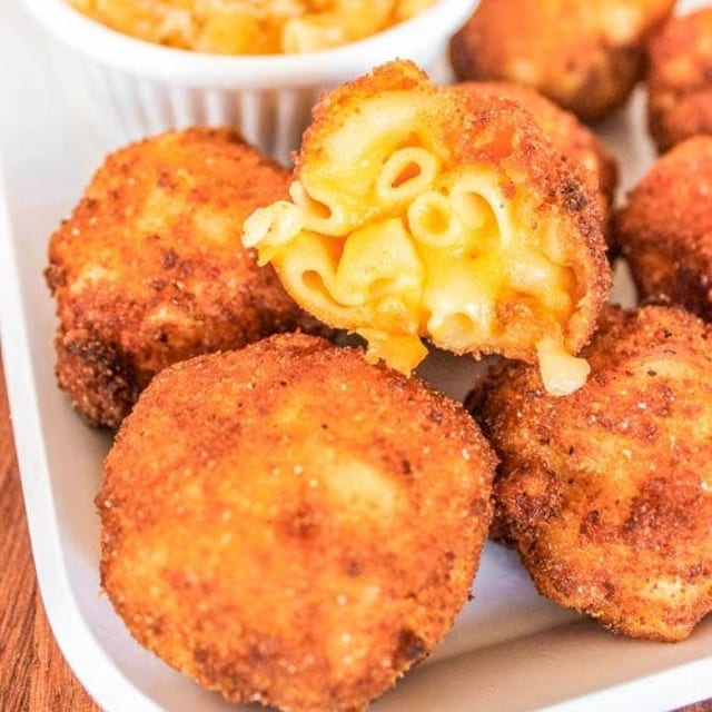 Mac & Cheese Bit.